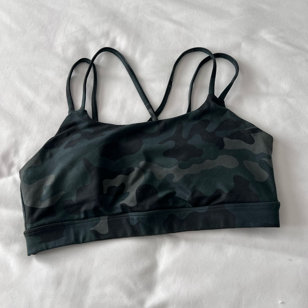 GAP Camouflage Strappy Sports Bra